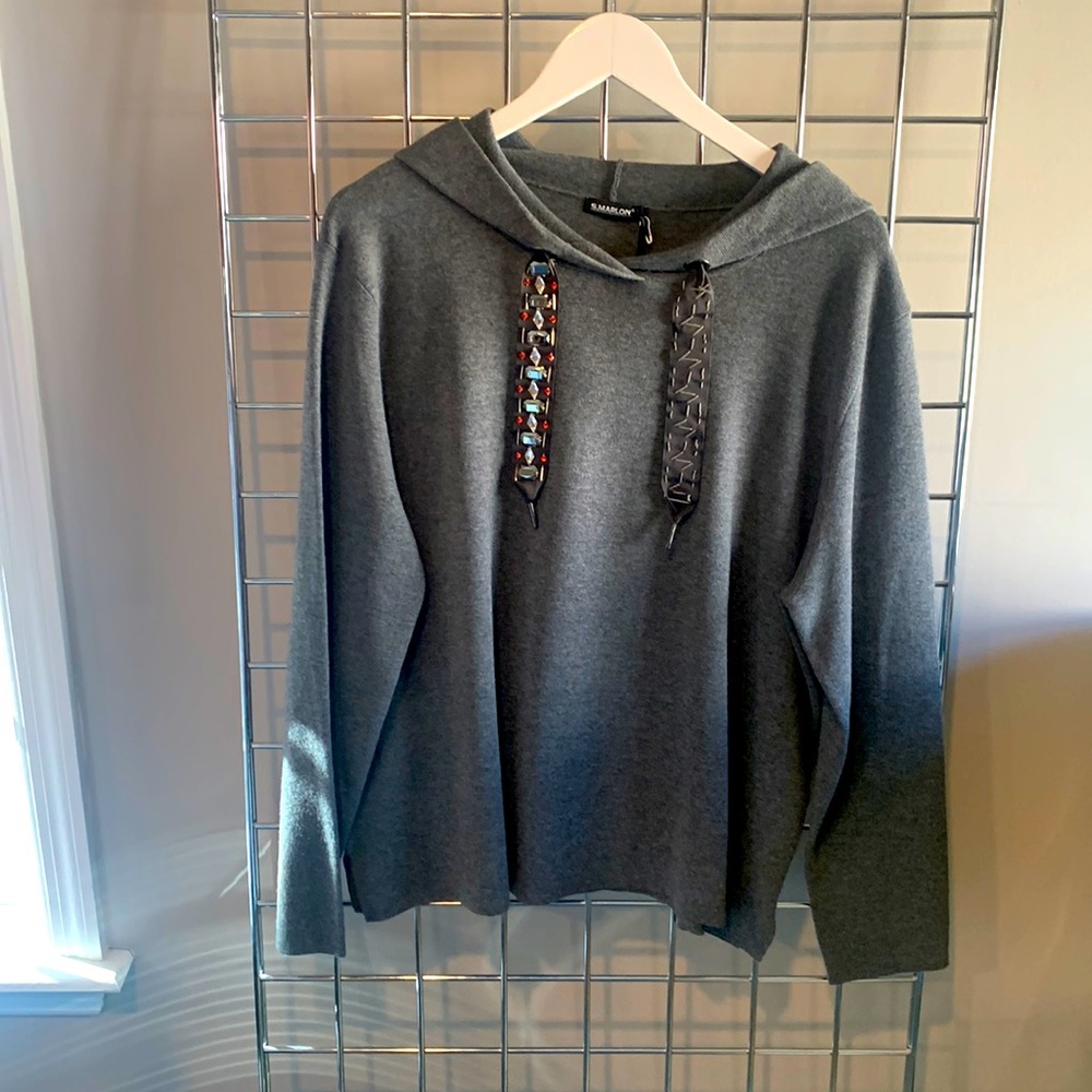 New Grey Sweater with Hoodie and Jewels…